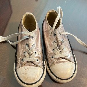 Perfect Bundle add-on - Converse, toddler girl, rose gold size 9. Play condition